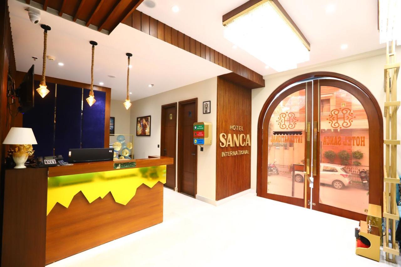 Sanca International Hotel In Patel Nagar Delhi Нью-Дели Экстерьер фото