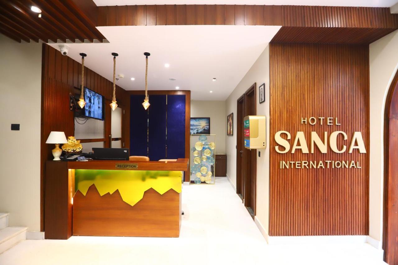 Sanca International Hotel In Patel Nagar Delhi Нью-Дели Экстерьер фото