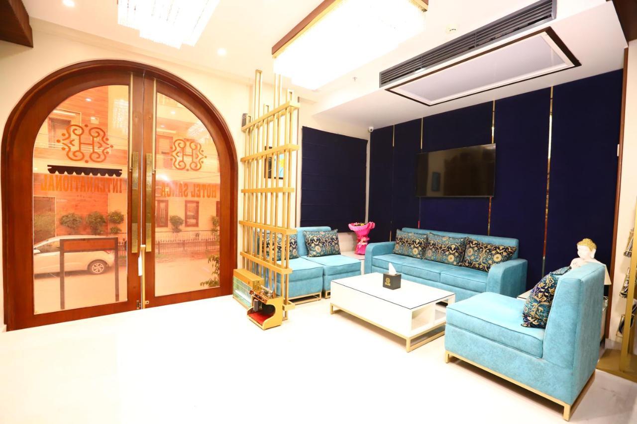 Sanca International Hotel In Patel Nagar Delhi Нью-Дели Экстерьер фото